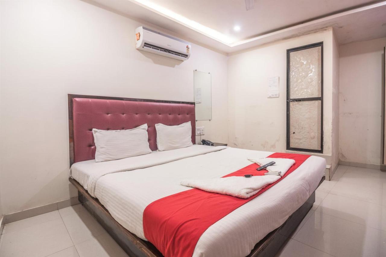 Hotel Mantra Residency Mumbai Bagian luar foto