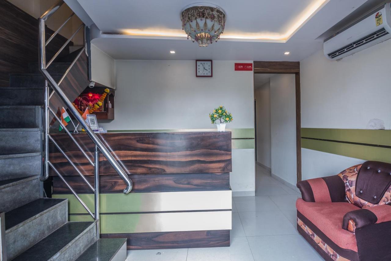 Hotel Mantra Residency Mumbai Bagian luar foto