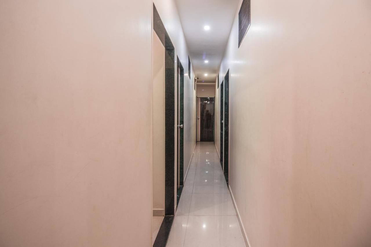 Hotel Mantra Residency Mumbai Bagian luar foto